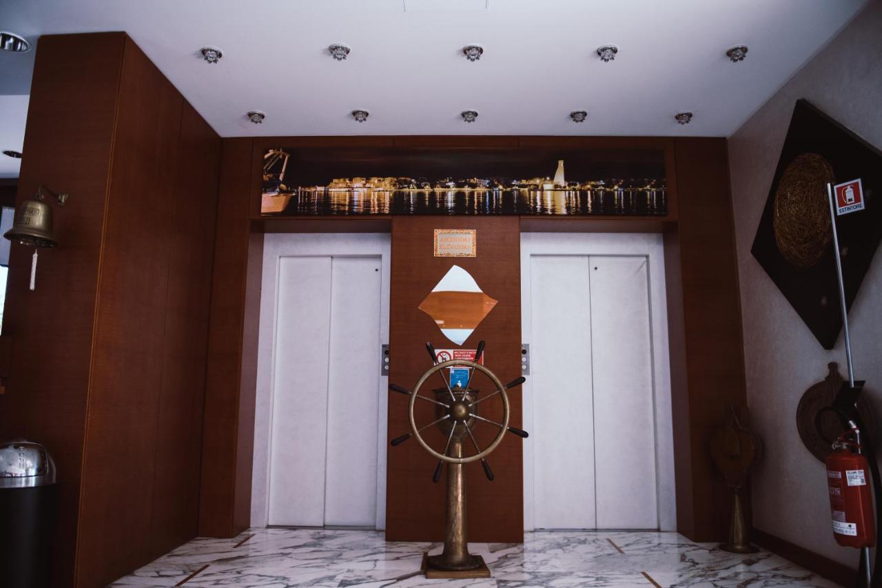 Best Western Hotel Nettuno Brindisi Bagian luar foto