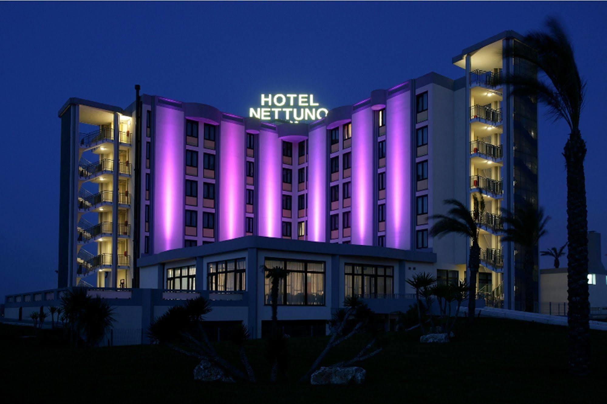 Best Western Hotel Nettuno Brindisi Bagian luar foto