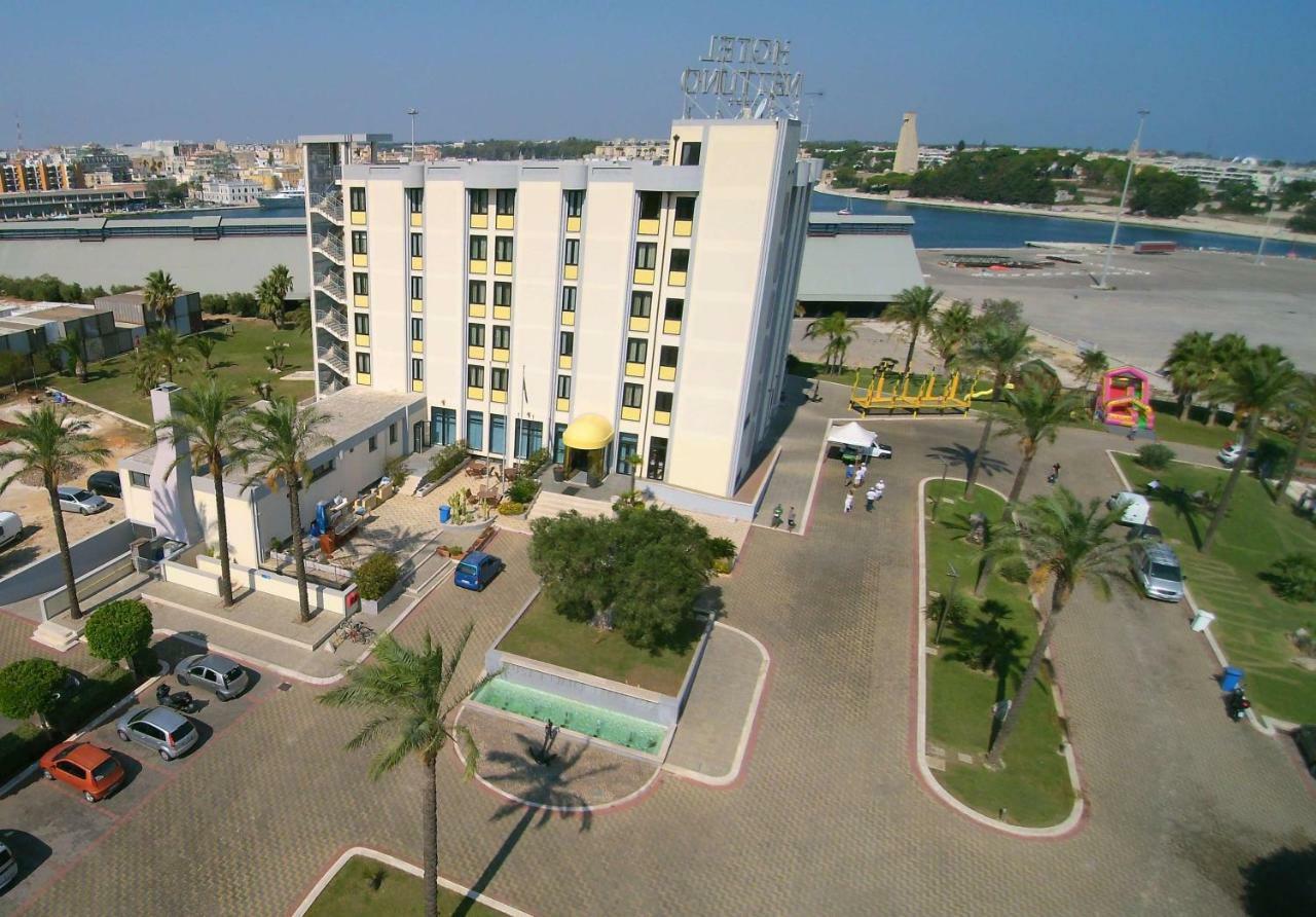 Best Western Hotel Nettuno Brindisi Bagian luar foto